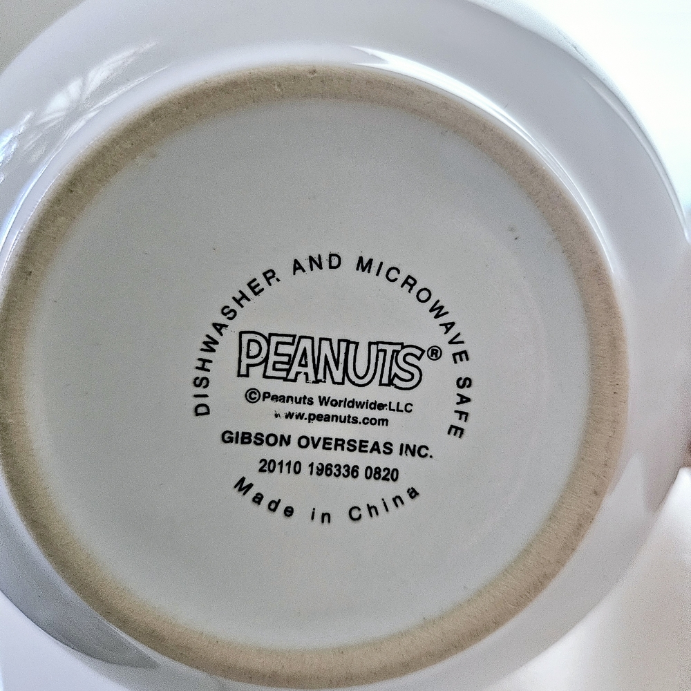 Snoopy White and Blue Coffee Mug - Picture 6 of 6